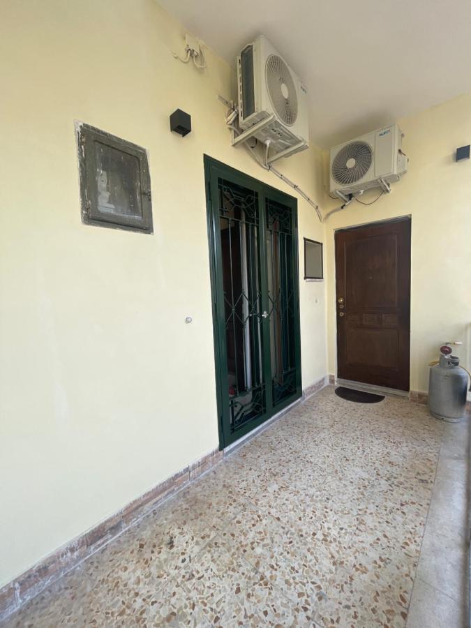 Holiday-Caroline Apartment Pompeji Exteriör bild